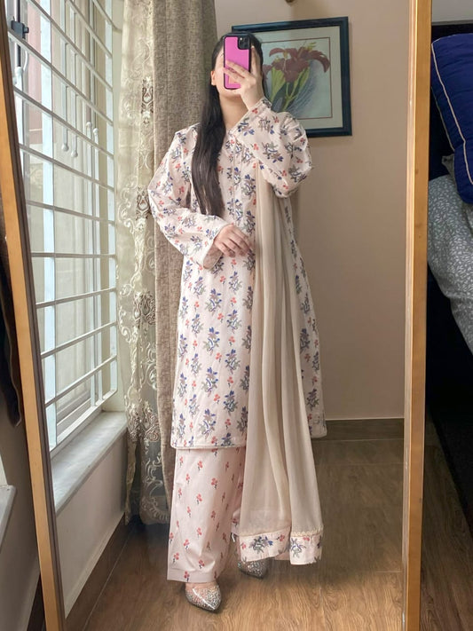 3-PIECE Lawn Printed Dress With Shalwar